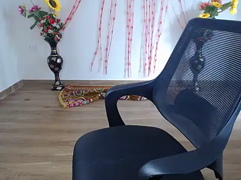 Sweety_piyu webcam