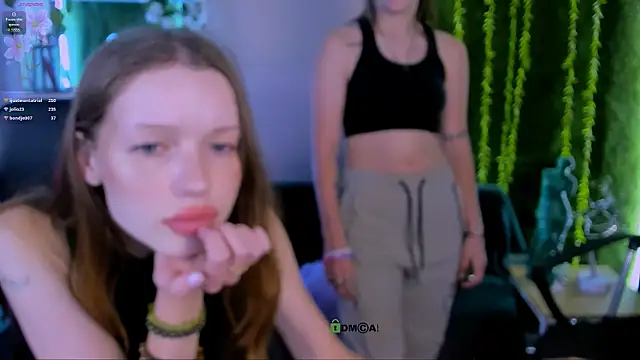 khloebeauty webcam