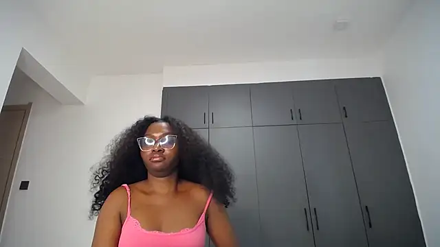Pretty_Liya08 webcam