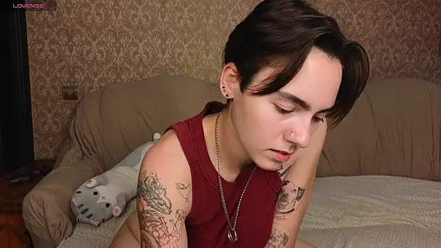 Lilihere_ webcam
