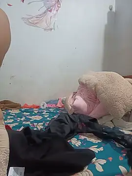 Linda-yiyi webcam