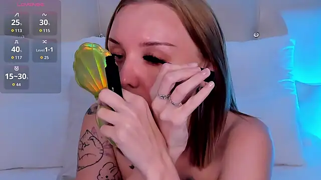 LianaFord webcam