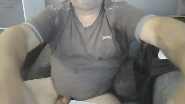 Naturistmale45 webcam