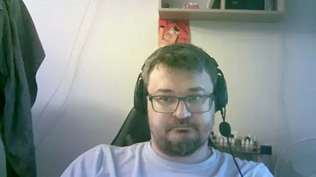 SirAbuser webcam