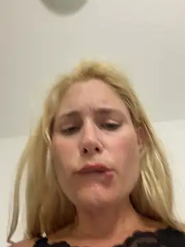 slg1 (F milf) - cabalgo dildo BBC