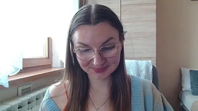 LooveELLYx webcam
