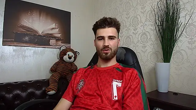 KyloEast's live cam