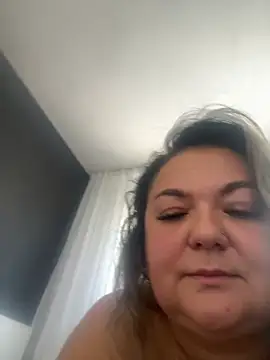 MikyVesela webcam