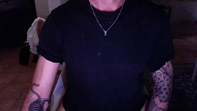 love_save_the_world webcam