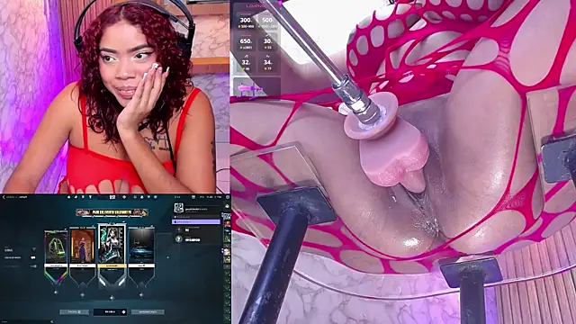 NinaCapelli webcam