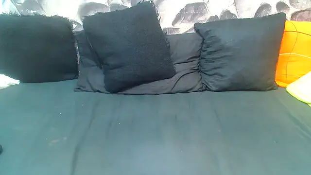 AfricanBigAssxx98 webcam