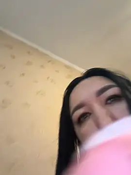 Naughtbaby_2025 webcam