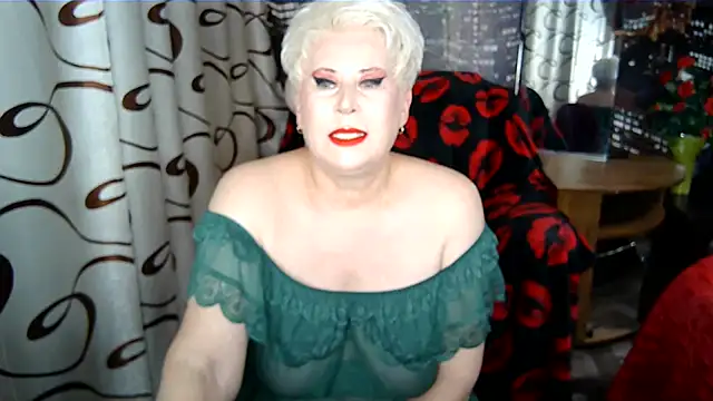 SWEET--Nika webcam