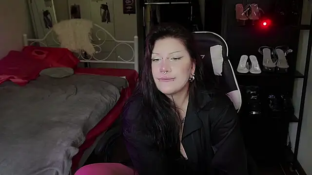 GothicKiraVex webcam