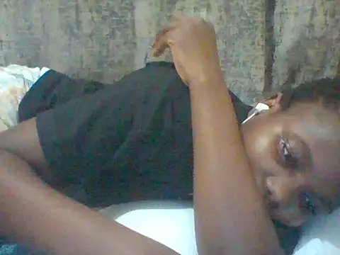 tina_2030 webcam