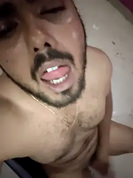 Sexyboyforyou33 webcam