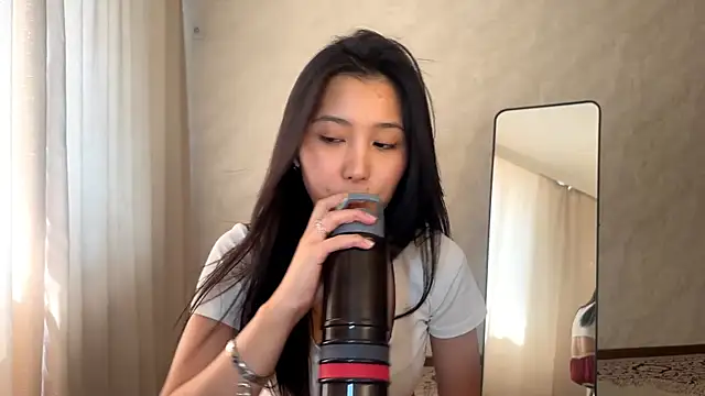 AikoHokonu webcam