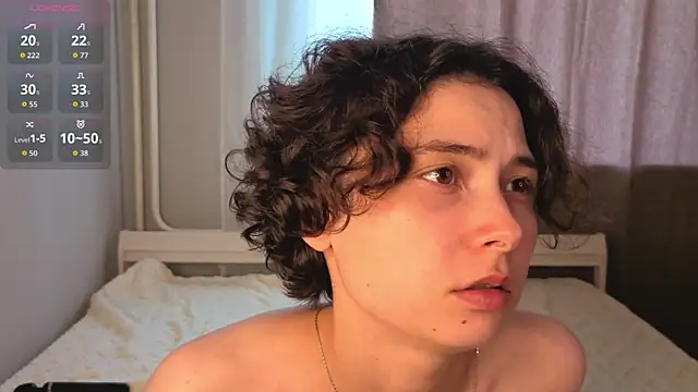MicaelaLovella webcam