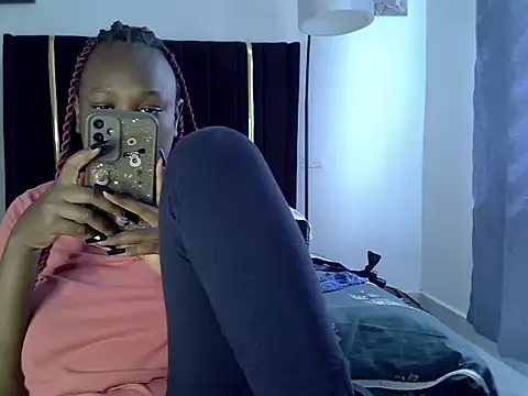 Ebony_caramell webcam
