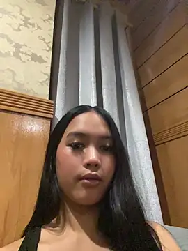 sexyasiancock_yllana webcam