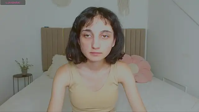 Little_zoi webcam
