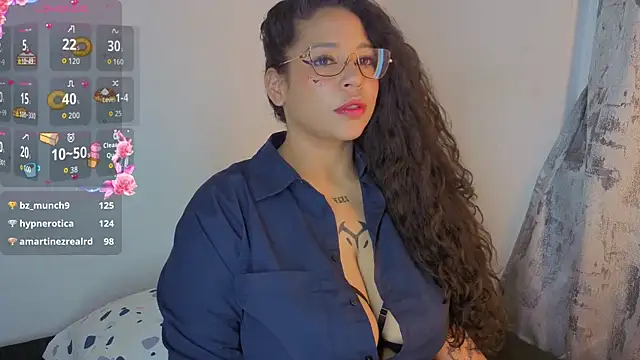 CloeBunny_ webcam