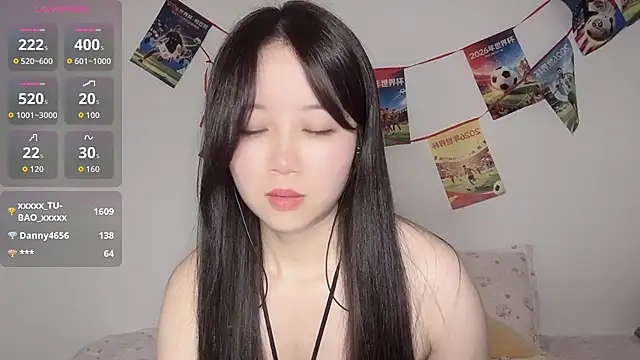 77-Vicky webcam