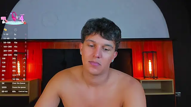 Leo_Savage_ webcam
