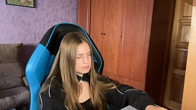 SilkSinner_ webcam