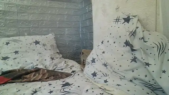 DanaNeon webcam