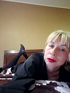 SelinaLovqx webcam