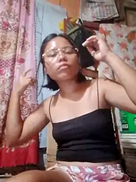 shy_asianluna22 webcam