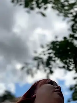 LadyDreams11 webcam
