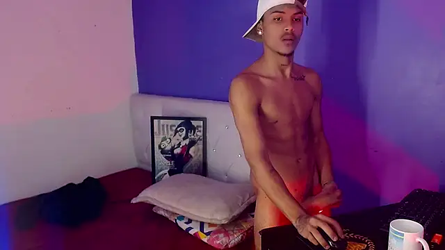 Angel_foxc13 webcam