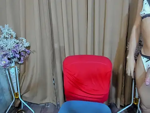 AshantTsiBigCock webcam