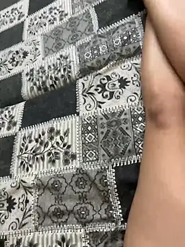 indianshycouple webcam