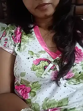 Cute-sonam-01