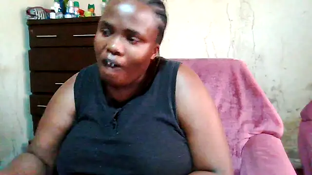 sexybigboobz webcam