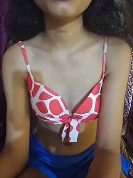 Lusty-Dishuu webcam