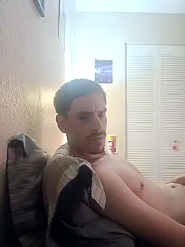 latinosatiro94 webcam