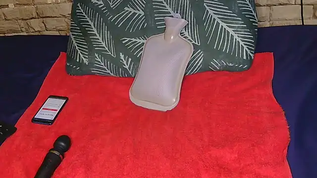 Sweethoneyglow webcam