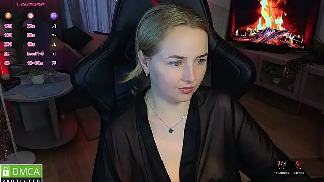 Mira_Mermayd webcam