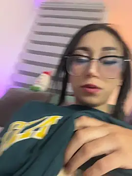 sophie_cute66 webcam