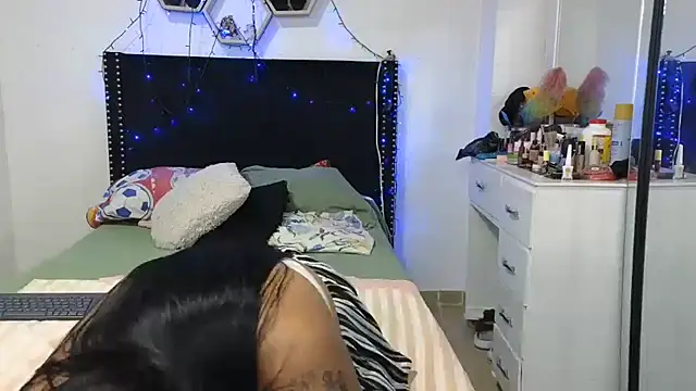 charlotte_077 webcam