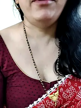 Yazhini-Cam webcam