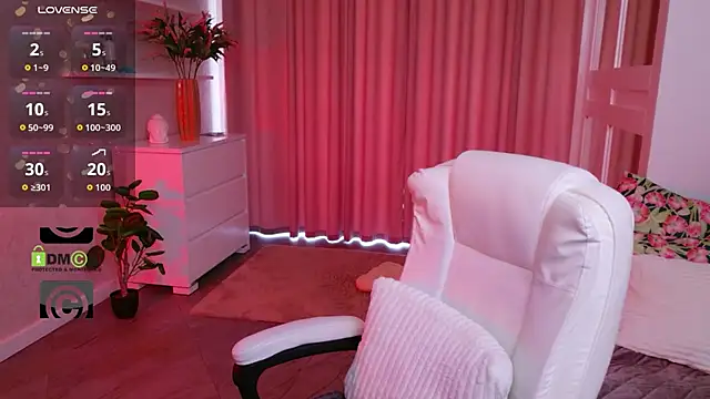 KellyKleine webcam
