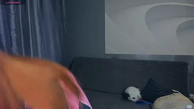 TarynPalek webcam