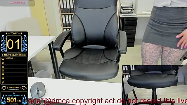 squirt_milf_viktoria webcam