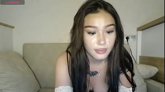 mavielavie - MavieLavie's free webcam - UK Sex Cams