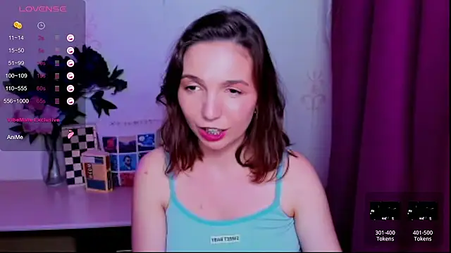 KindHazelHere_ webcam